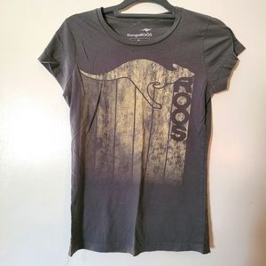 Kangaroos Womens Tee. Size L.